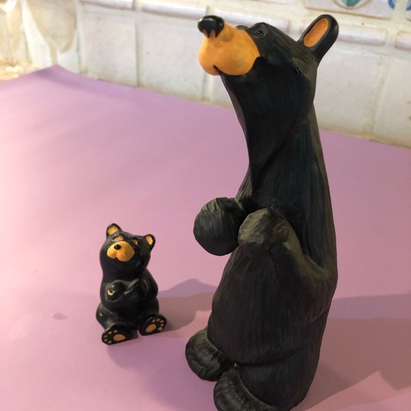 Northwest Bear Statues Mom and Baby - Picture 2 of 6